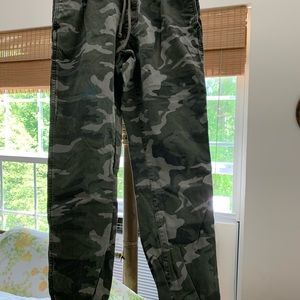 Men’s M Camo Pants